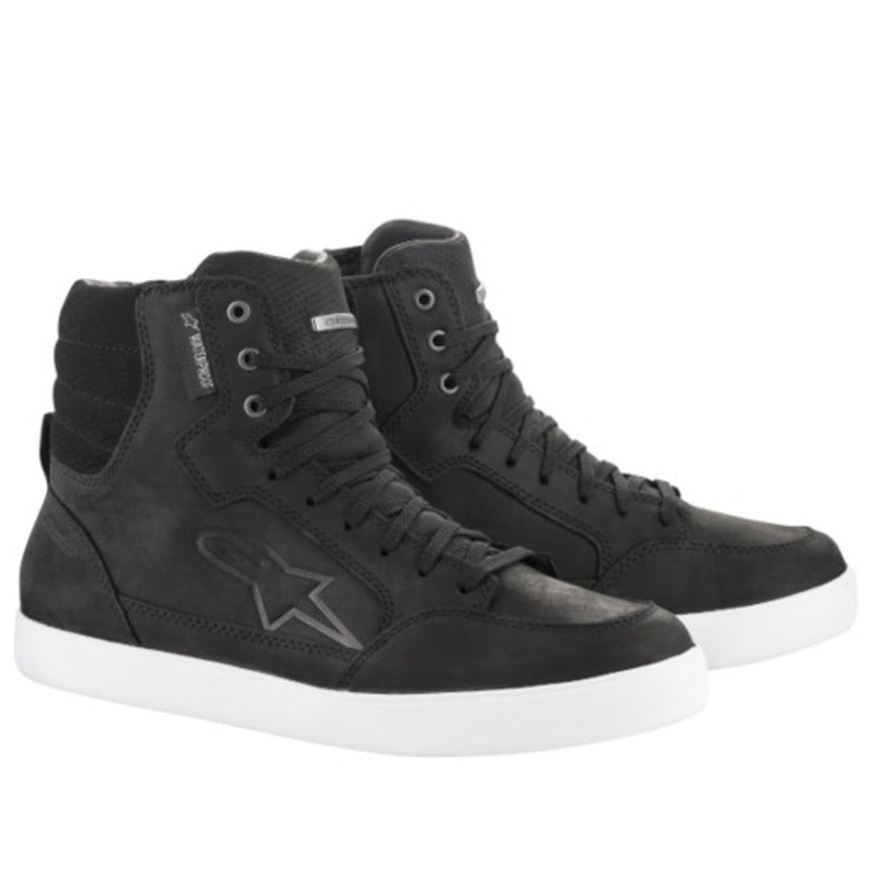 AS2542015 J6 WATERPROOF RIDE SHOE.. BLACK WHITE