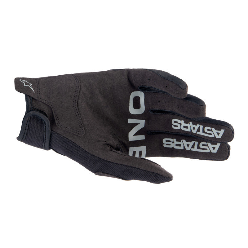 2023 RADAR GLOVES BLACK BRUSHED SILVER (1419)