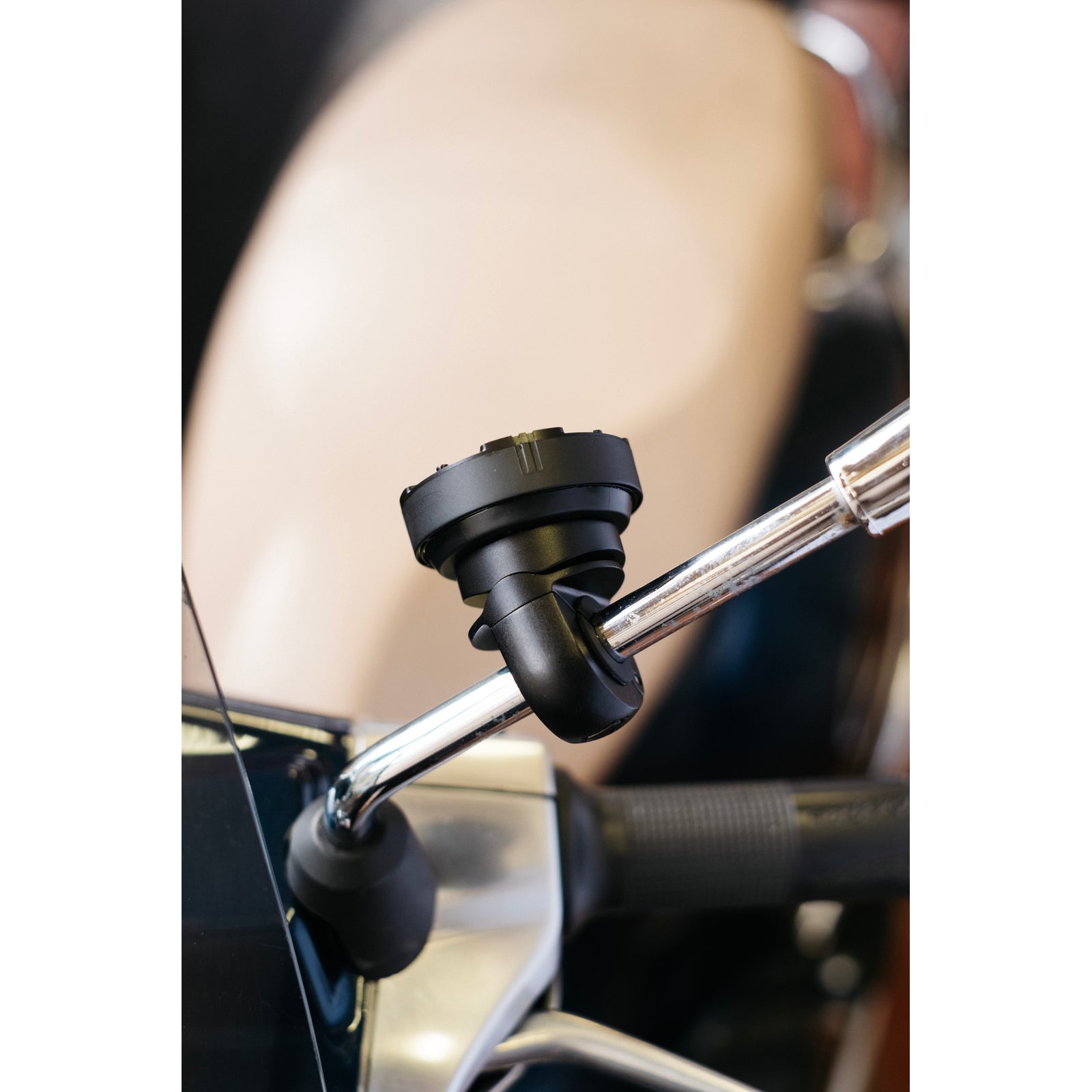 Beeline Mirror and Cross Bar Mount