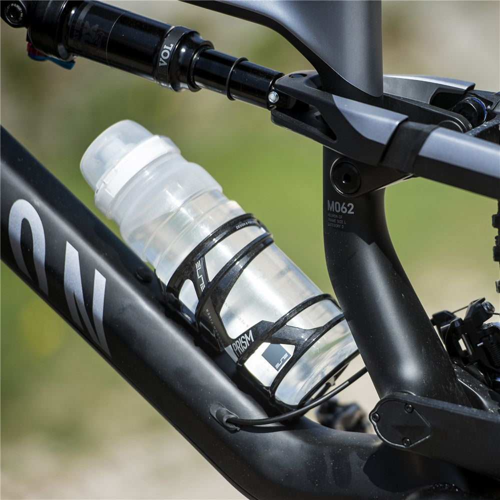 ELITE BOTTLE CAGE PRISM CARBON RIGHT BLACKK