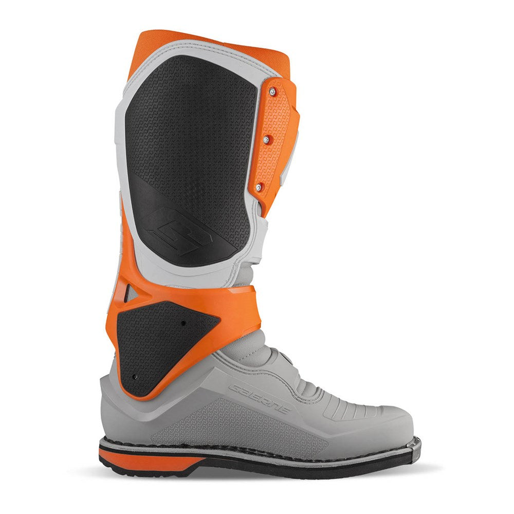 GAERNE SG-22 BOOTS ORANGE/WHITE/GREY 46 (11)