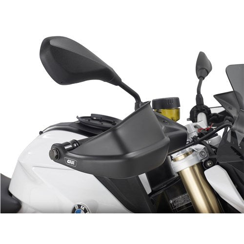 GIVI HANDGUARDS BMW F800R 15_17