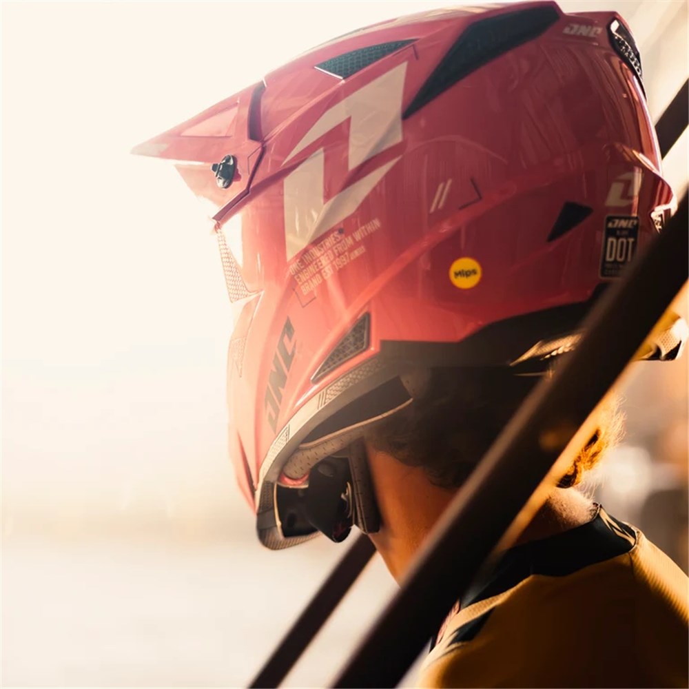 ONE INDUSTRIES X-297 HELMET FOCUS - ELECTRIC RED (XS)