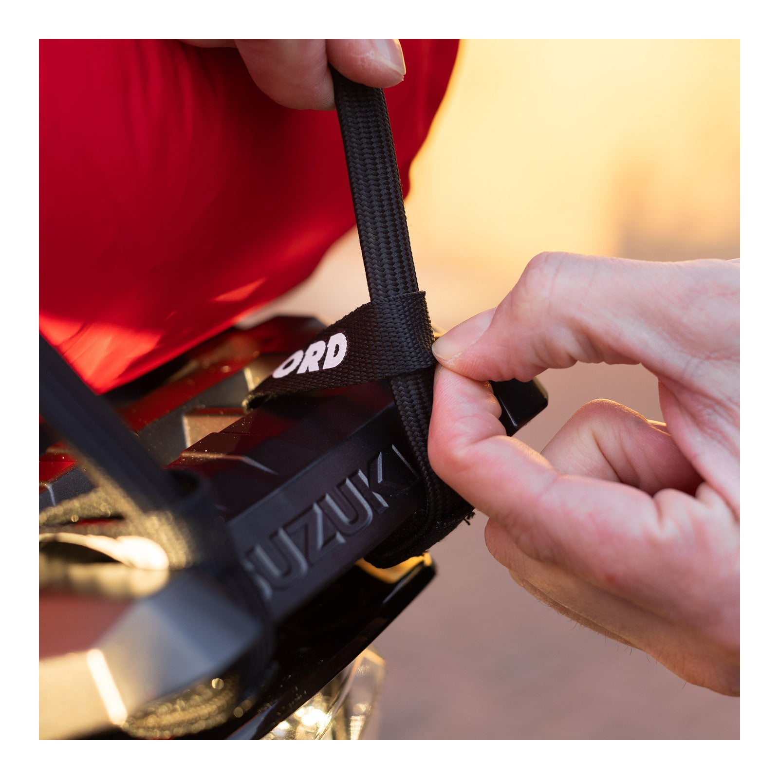 Oxford Atlas G-Hook 17mm X 2.0m Black (Pair)