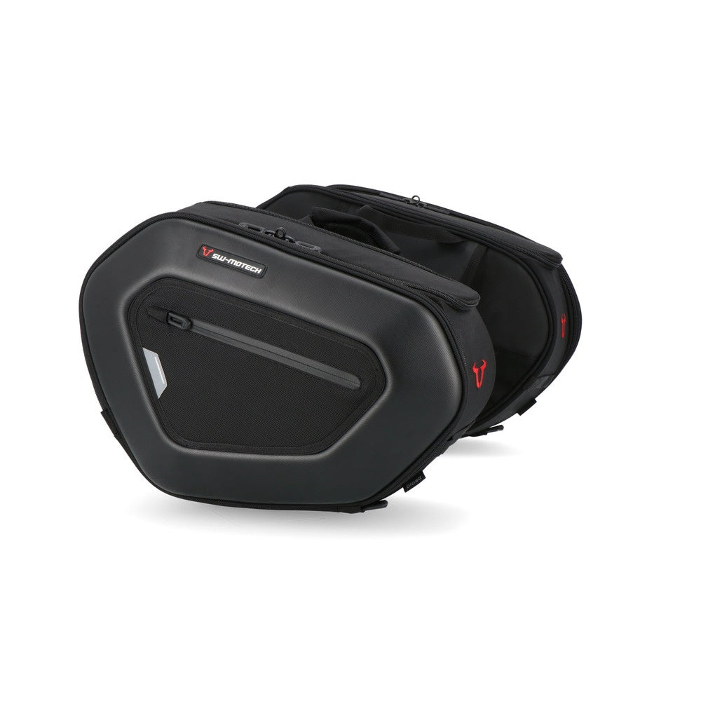 PRO BLAZE saddlebags. 1680D Ballistic Nylon. Black. In pairs. (BC.HTA.00.740.30000)
