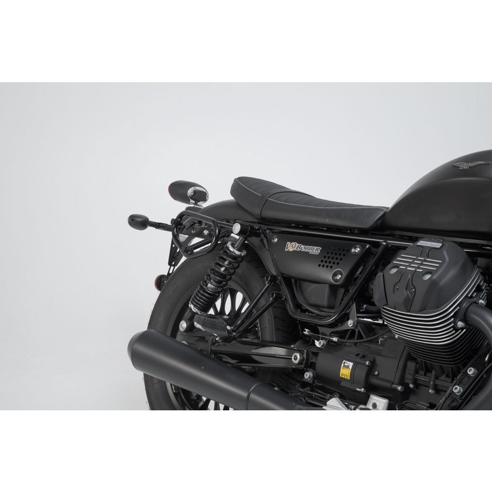 SLC side carrier right, Moto Guzzi V9 Roamer/Bobber (15-). (HTA.17.797.11001)