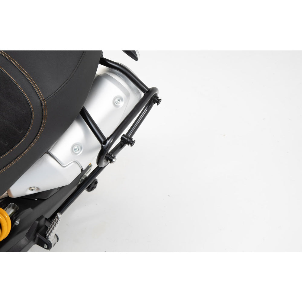 SLC side carrier left. Ducati Scrambler 1100 / Special / Sport (17-). (HTA.22.895.10000)
