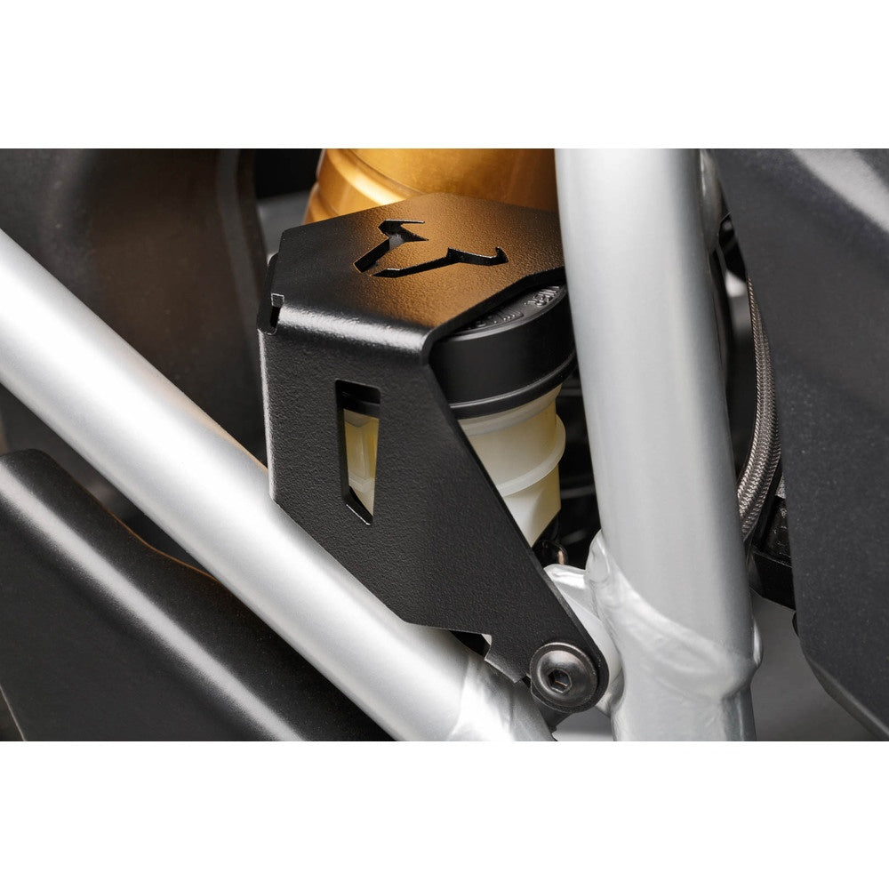 Brake fluid reservoir guard. Black. BMW R1200GS, R1250GS. (SCT.07.174.10500/B)