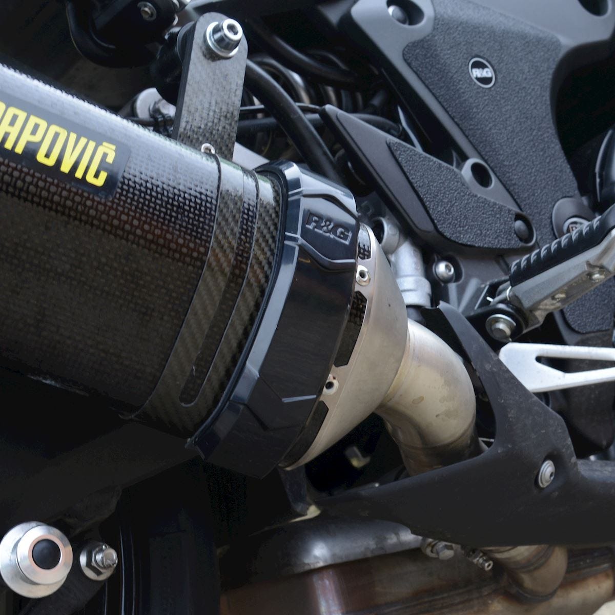 AKRAPOVIC HEXAGONAL EXH PROT