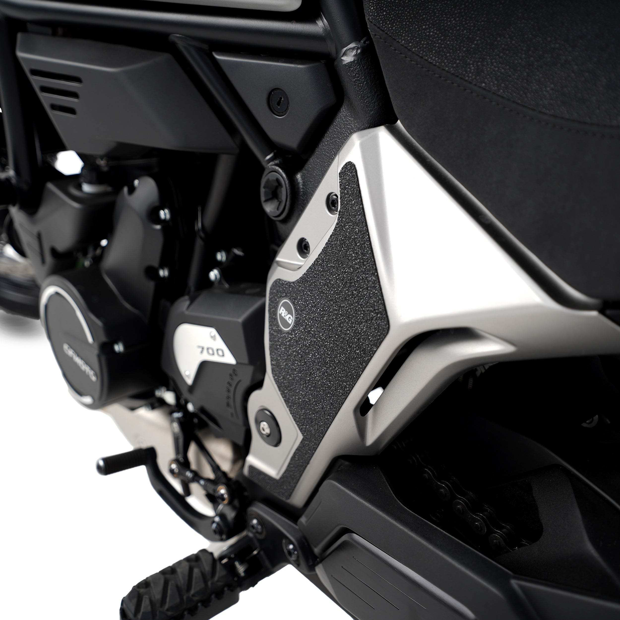 R&G CFMoto 700CL-X Heritage '21 /Adv '23- Boot GRD 2-pce kit