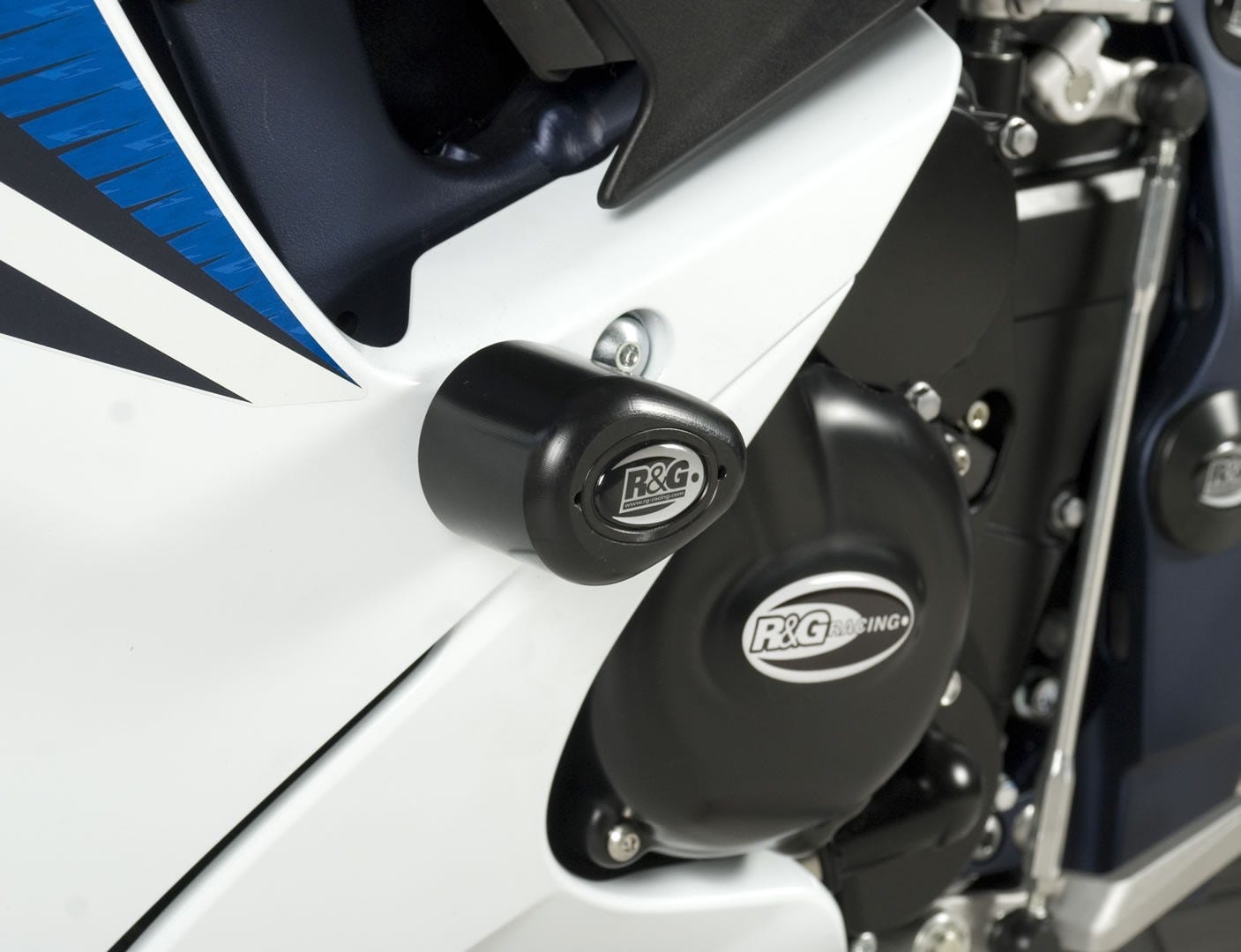 Aero Crash Protectors WHITE, Suzuki GSXR600/750 L1-