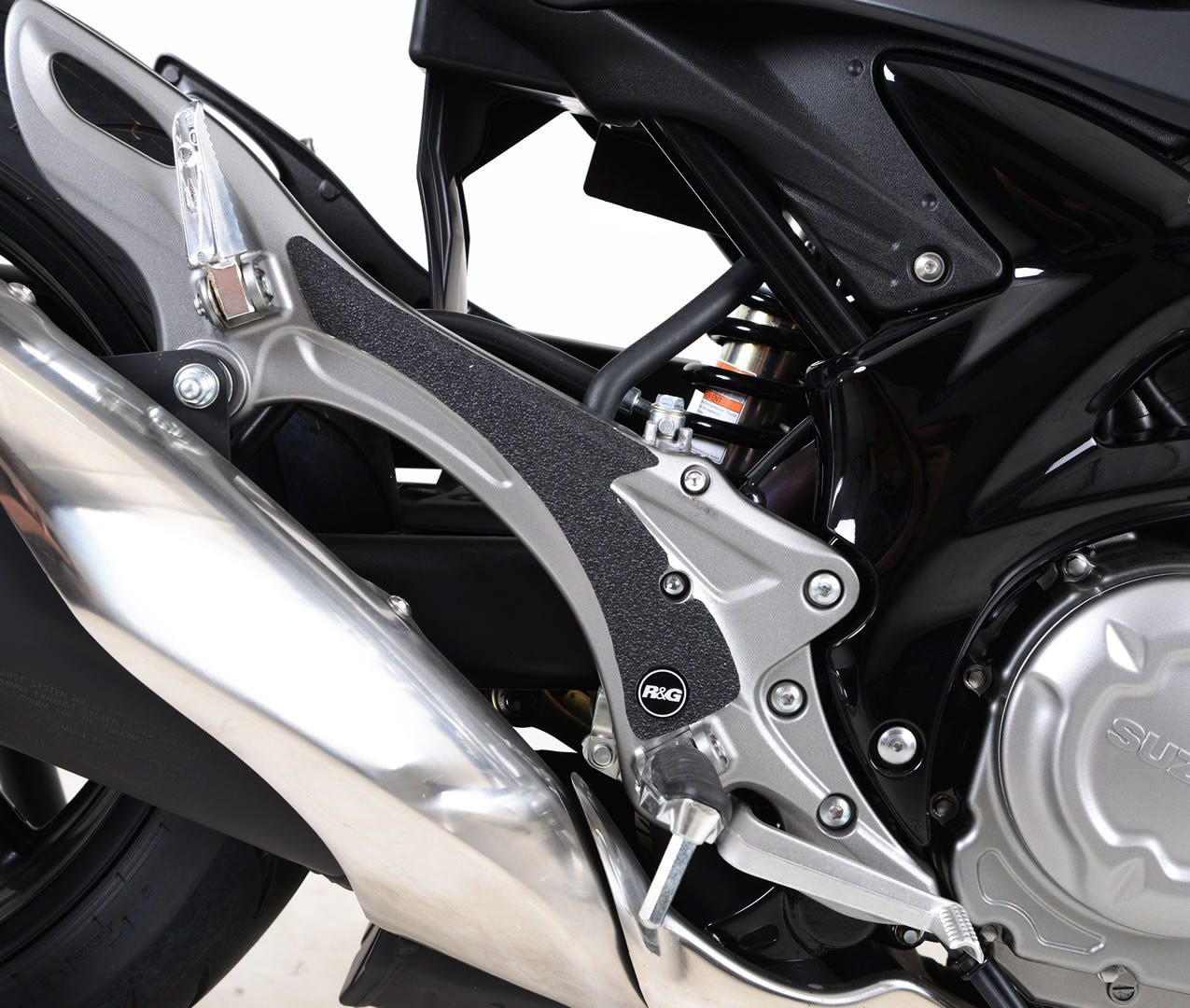 Suzuki Gladius '09-, Boot Guard 2-piece kit (frame)