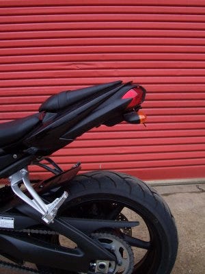 YAM FZ-1 NOT FAZER 1000 06