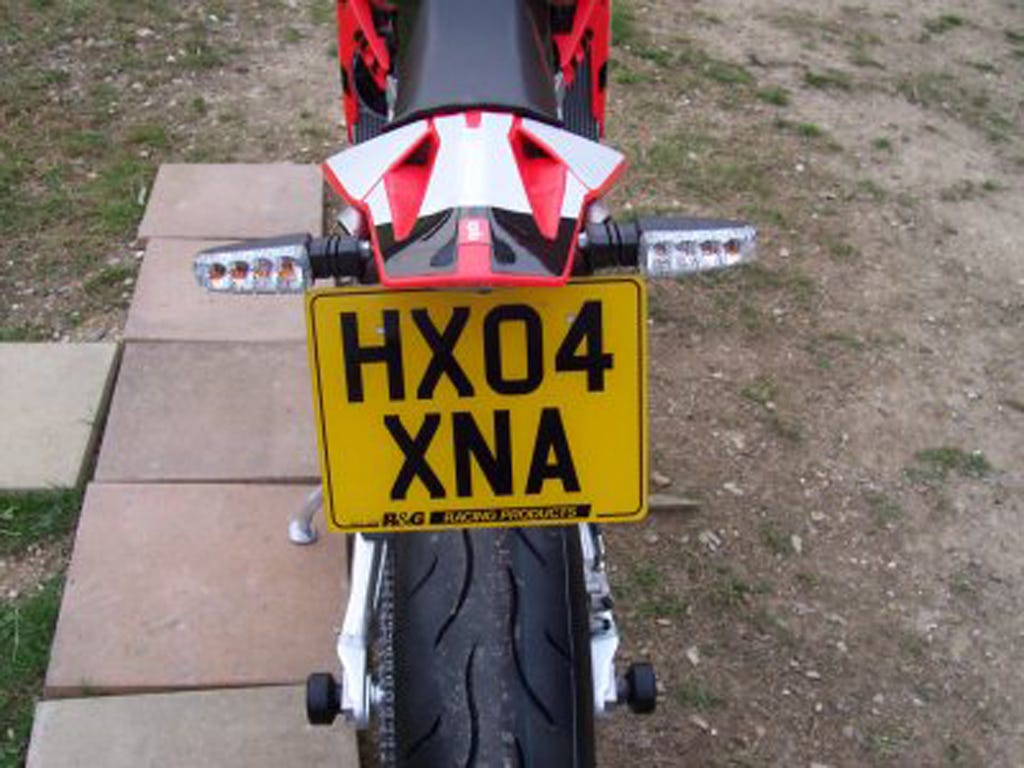 L/PLATE HOLDER APR SXV 450/550