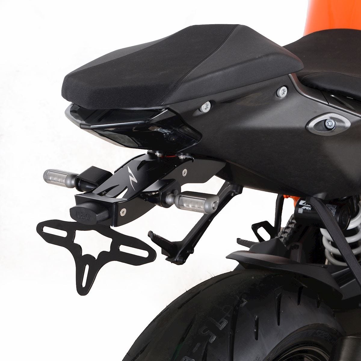 Lic Plate Holder,1290 Super Duke R 20-(with blk wiring cov)