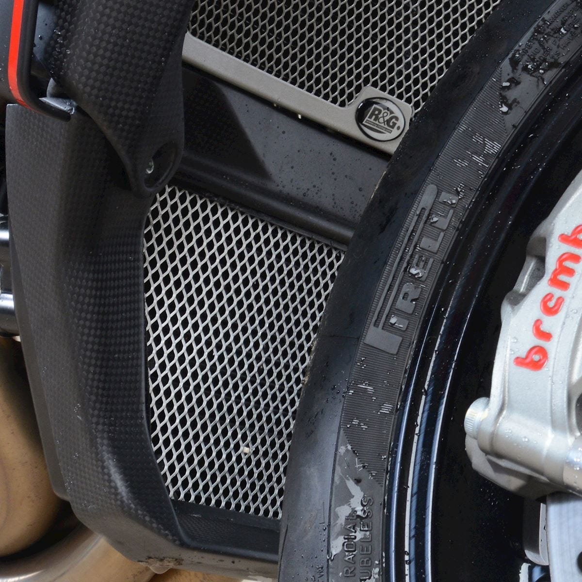 Oil Cooler Guard TI- MV Brutale 1000RR /Oro '20-