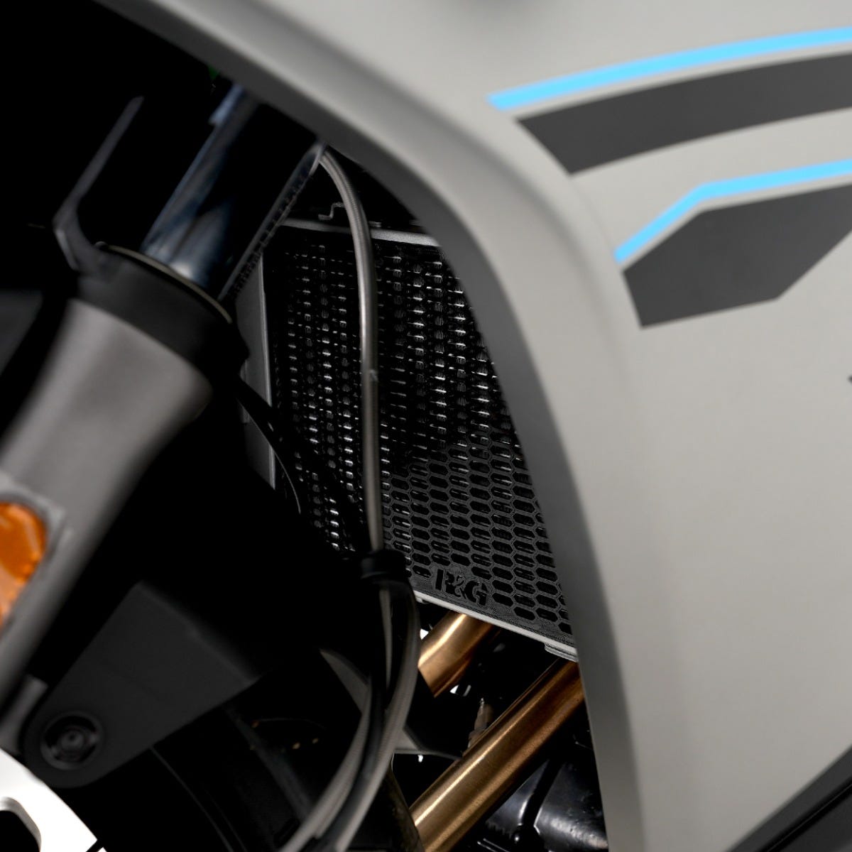 R&G PRO Rad GRD BLACK - CFMoto 650 GT '19-
