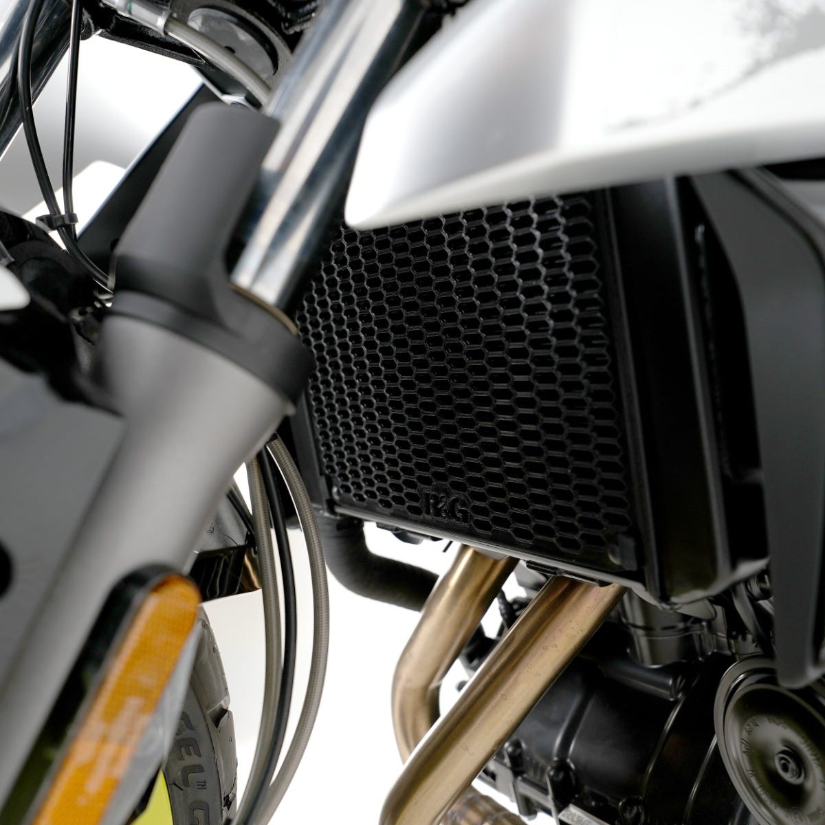R&G PRO Radiator Guard for CFMoto 650NK 22-