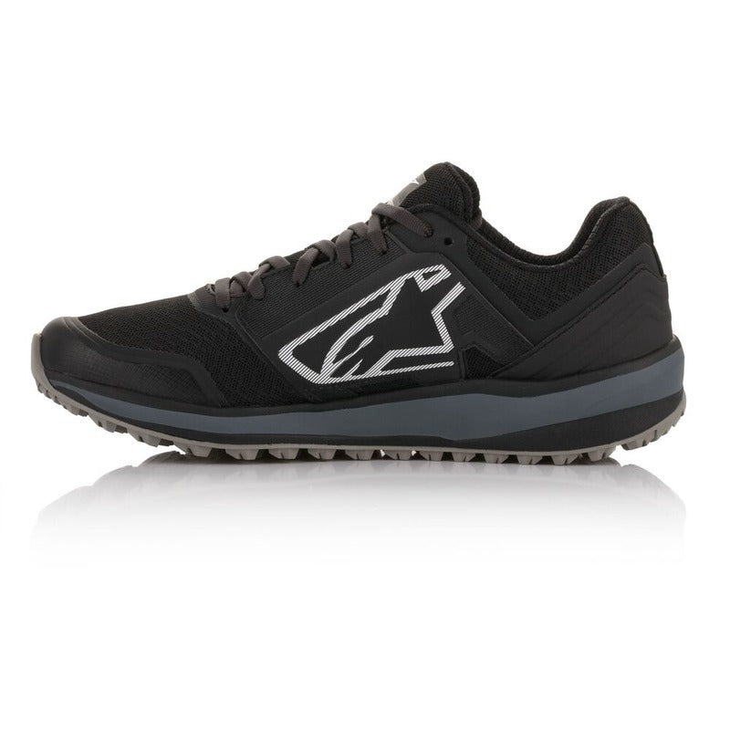 META TRAIL SHOE BLACK DARK GRAY (0111)