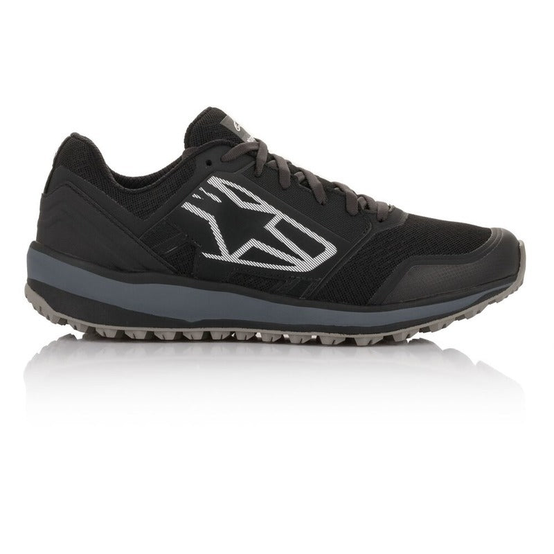 META TRAIL SHOE BLACK DARK GRAY (0111)