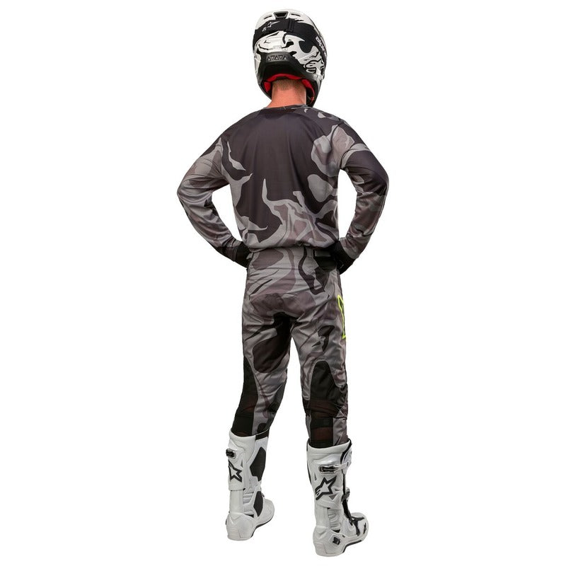 2024 RACER TACTICAL JERSEY CAST GRAY CAMO MAGNET (9115)