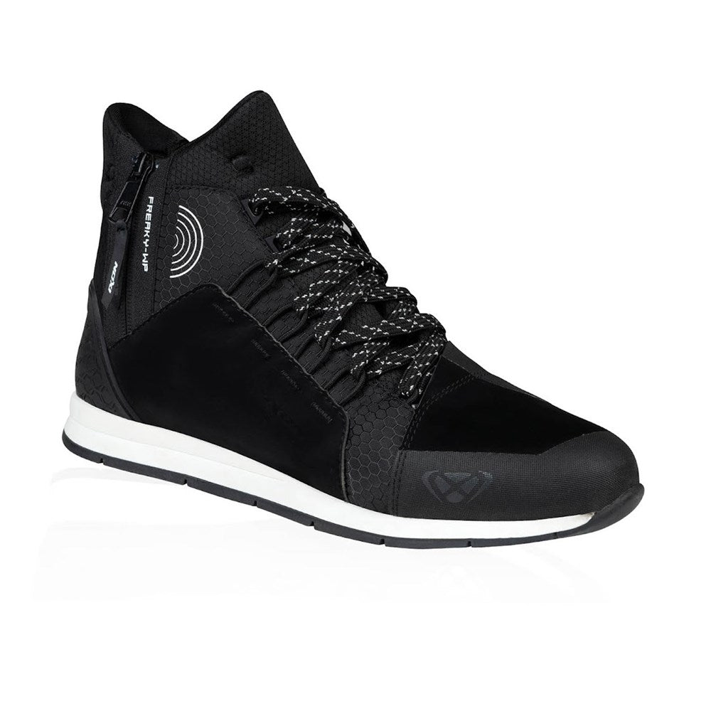 IXON FREAKY WP BOOT BLK/WHT (45)