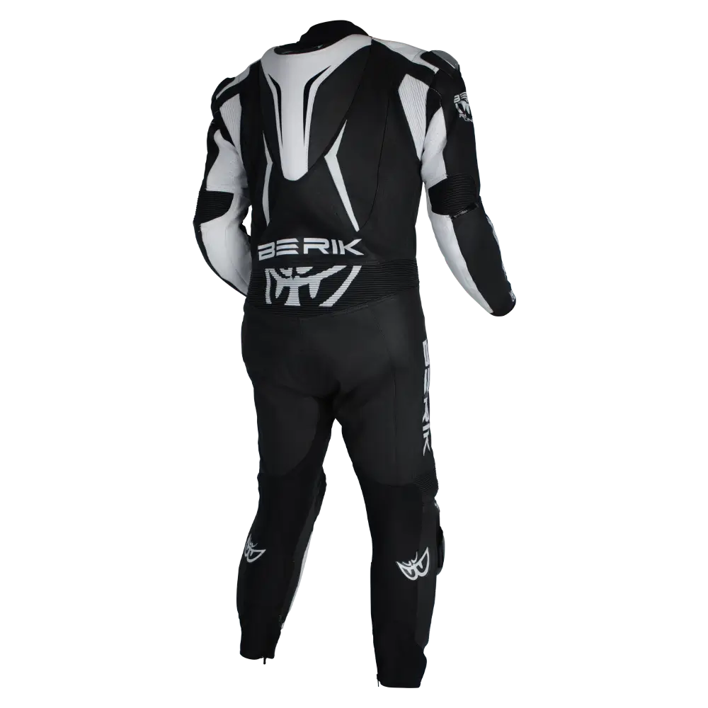 MUGELLO (BLACK / WHITE)