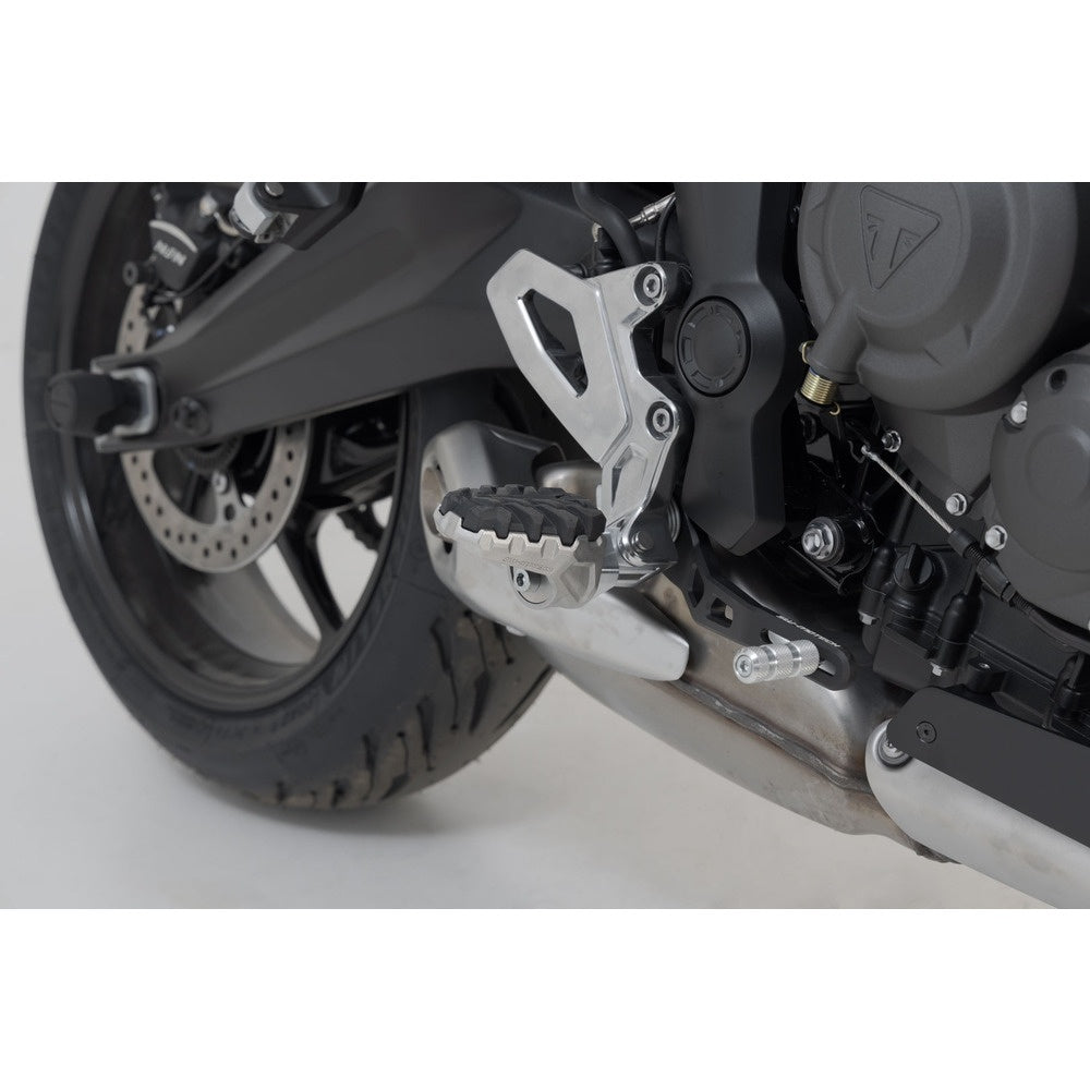 EVO footrest kit. Triumph Tiger 660 (21-). (FRS.11.112.10500)