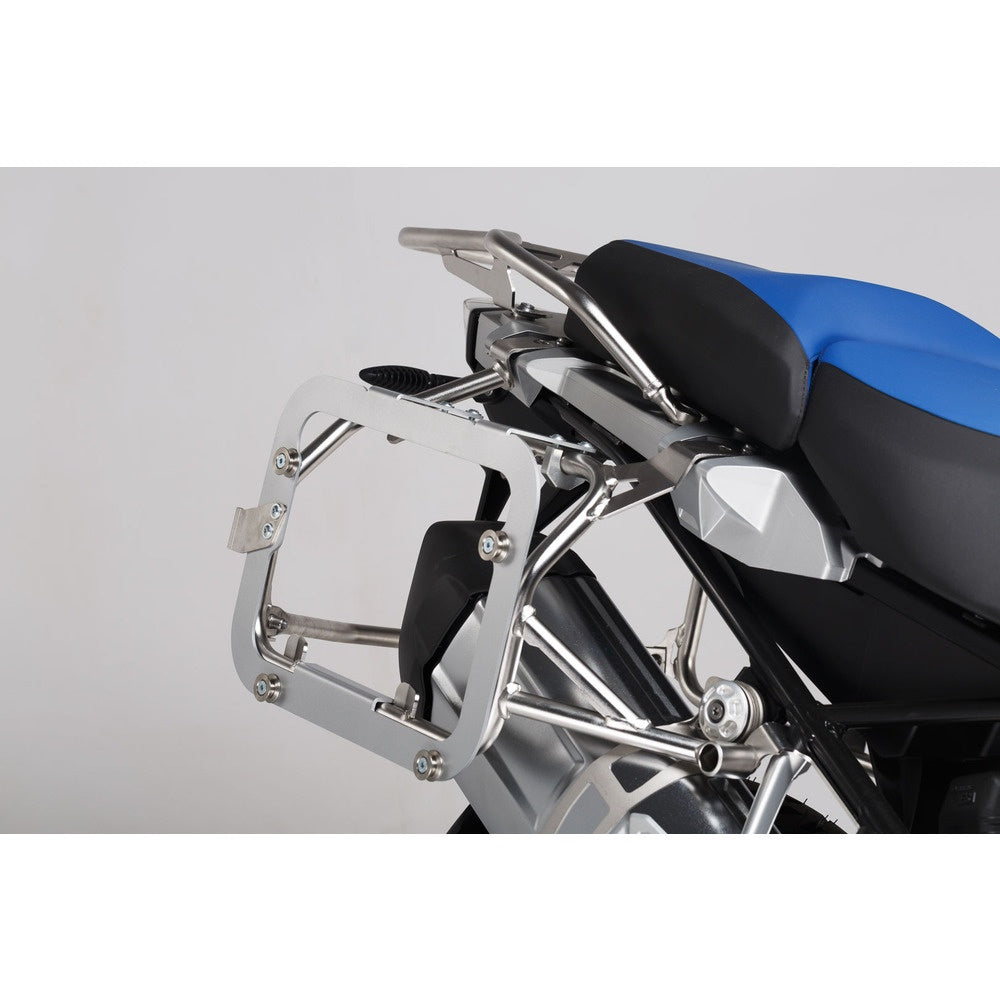 Adapter kit for orig. carrier R1200/1250GS,F850GS. For TRAX ADV/EVO/ION. Assembly of 2 cases. (KFT.00.152.10900/S)