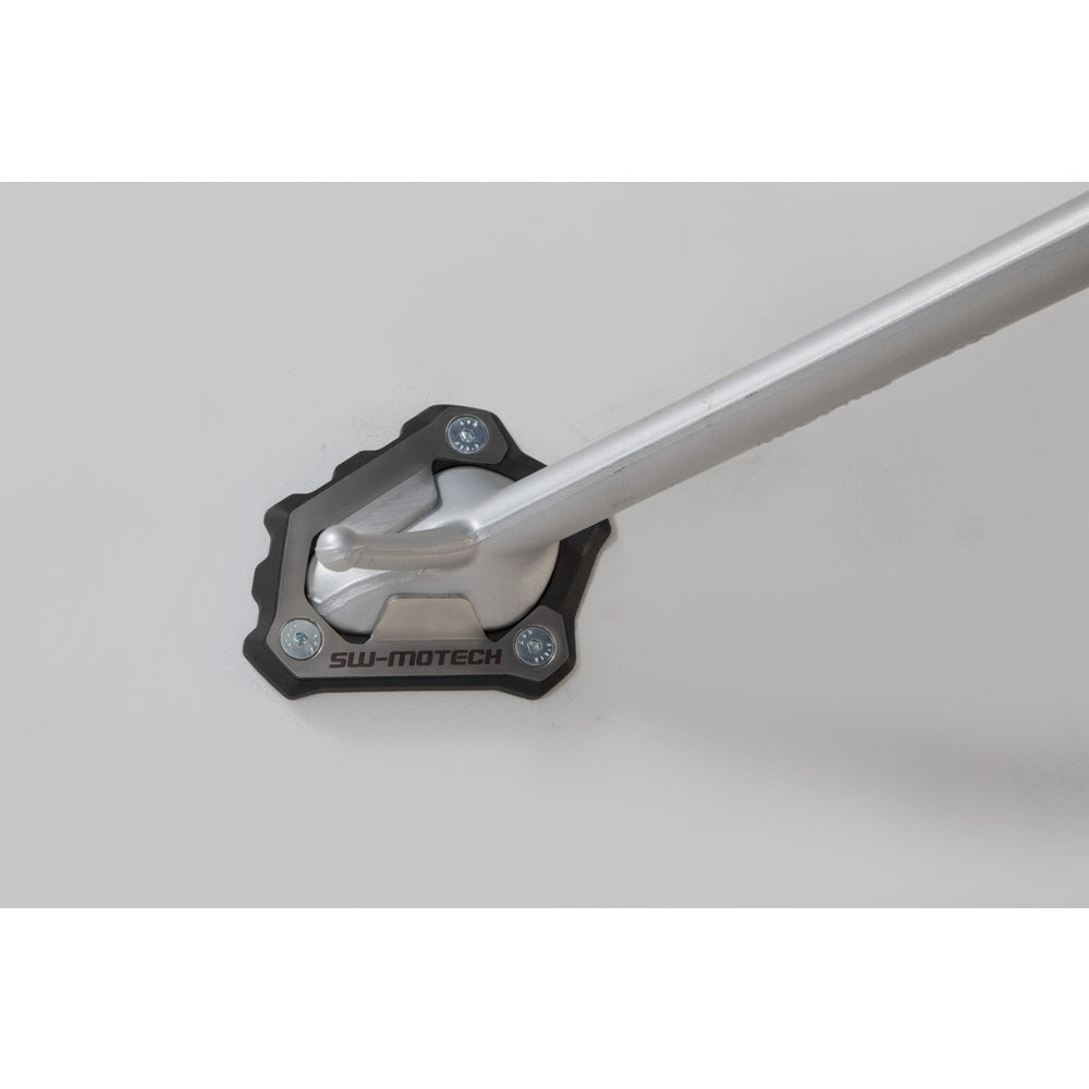 Extension for side stand foot. Black/Silver. Triumph 1200 models (18-). (STS.11.929.10000)