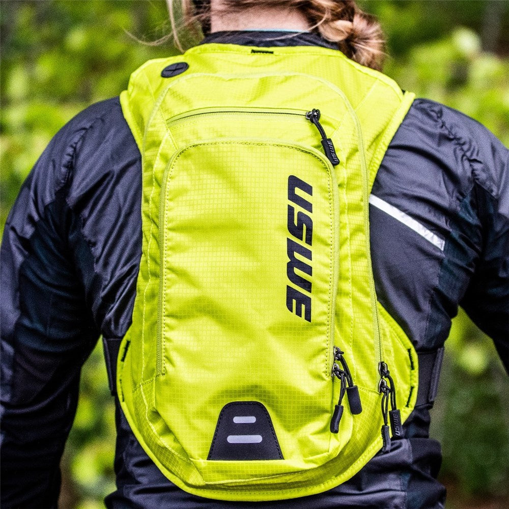 USWE OUTLANDER 9L HYDRATION PACK CRAZY YEL [ONC01] #