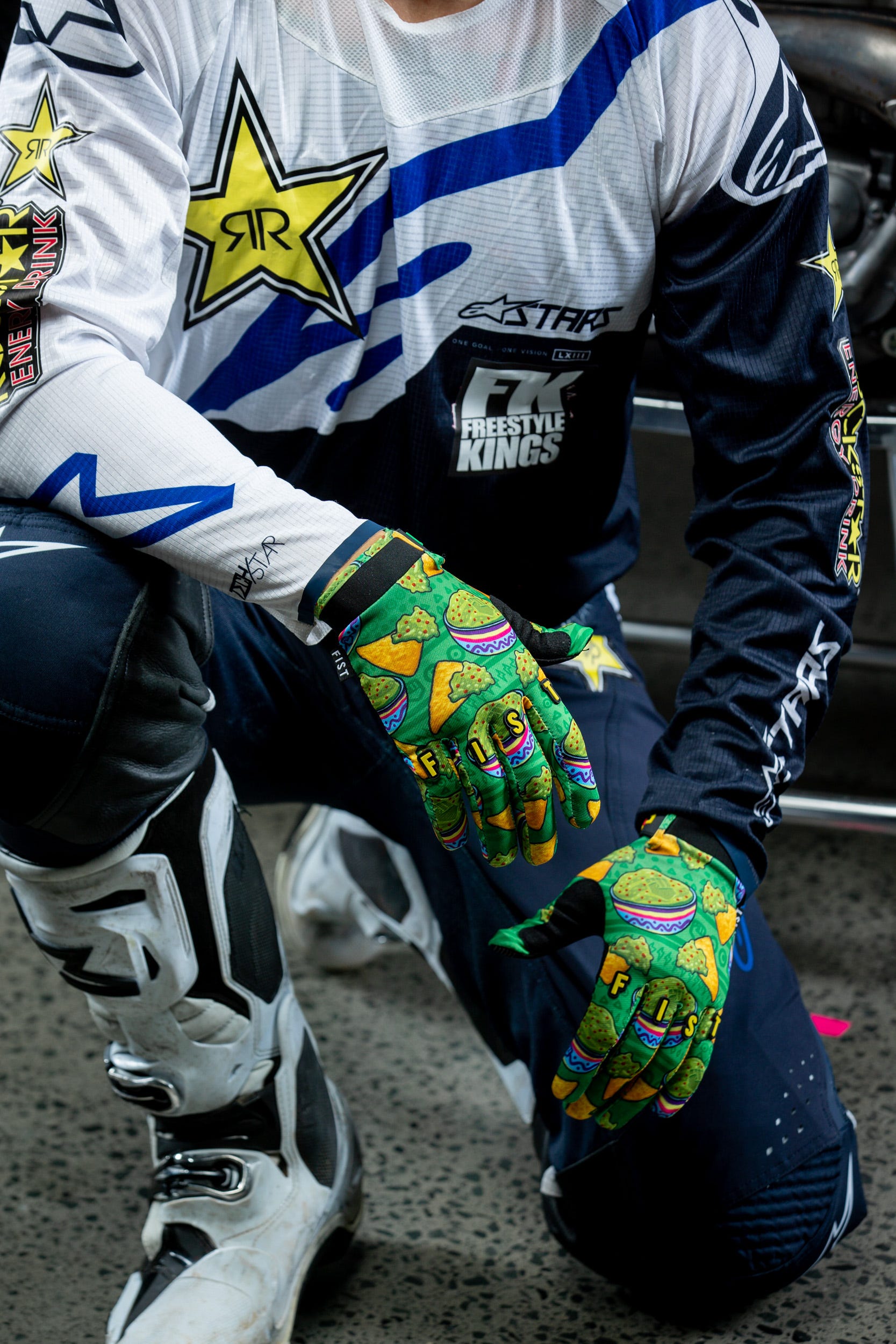 FIST Chips N' Guac Glove