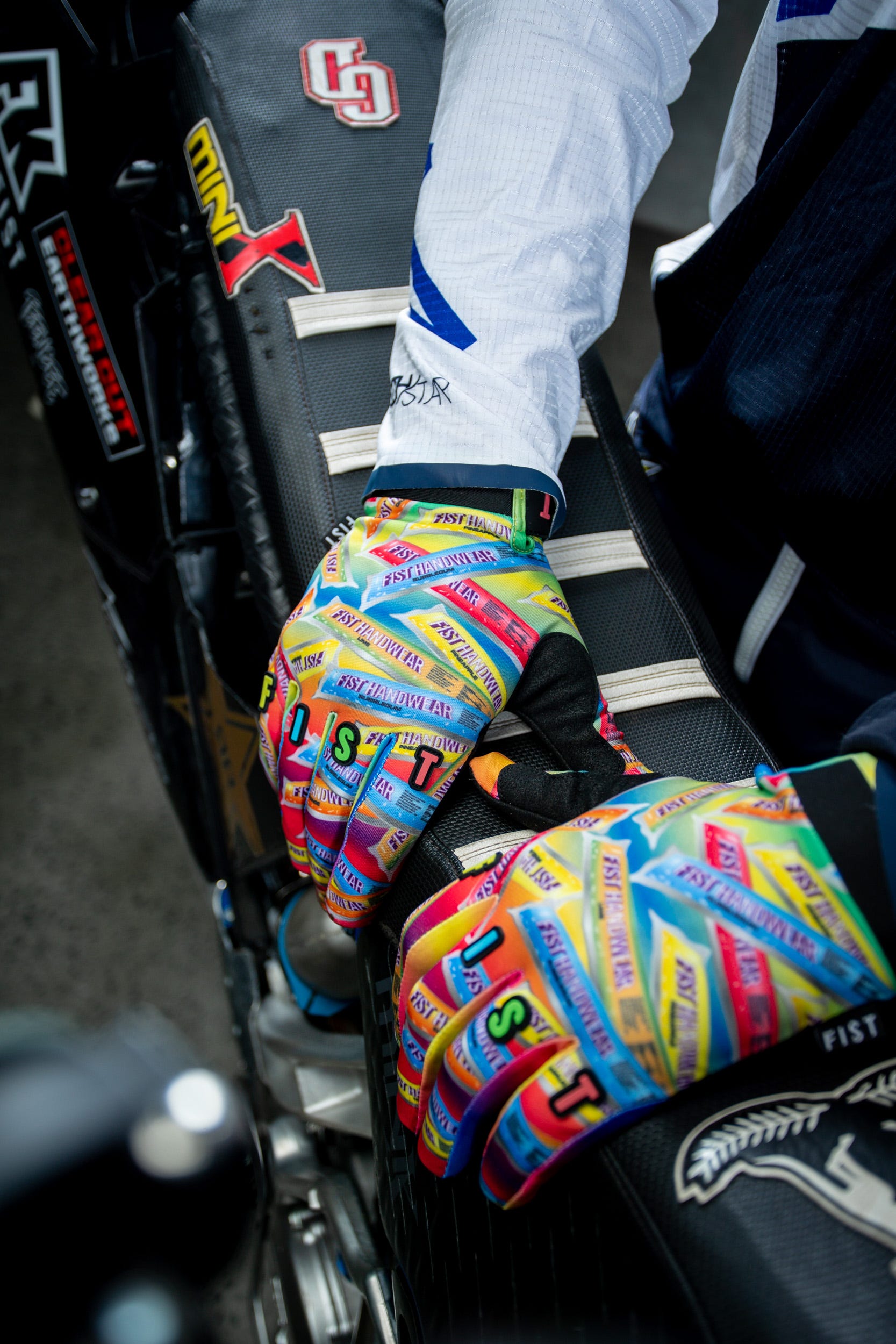 FIST YOUTH Cold Poles Glove