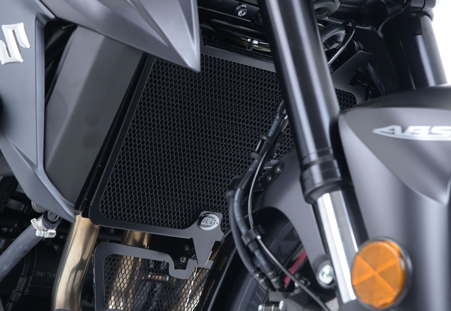 RAD GUARD BLK SUZ GSR750 11