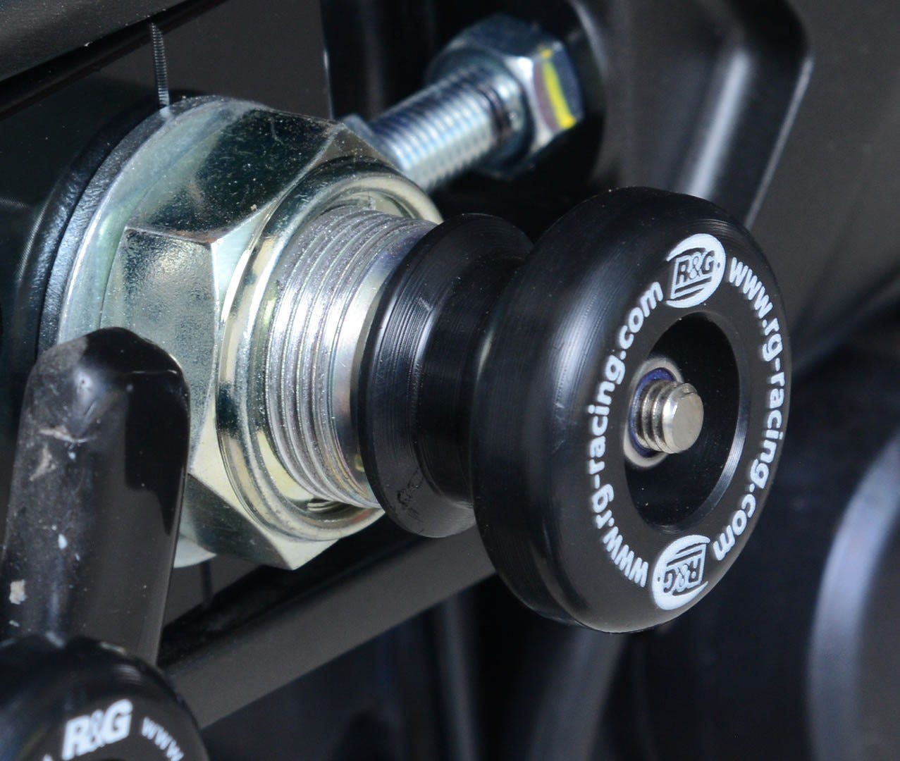 Rear Spindle Sliders, Yamaha T-MAX 530 '17-