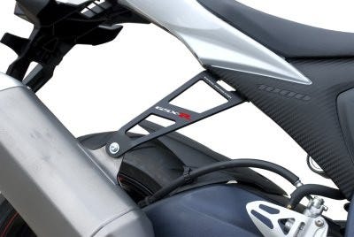 EXH HANGER SUZ GSXR1000 L2-