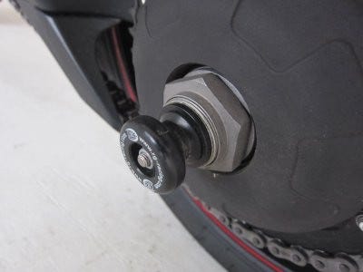 REAR SPINDLE SLIDER TIGER 1050