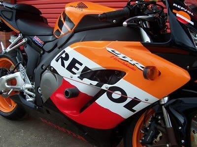 CRASH PROT CBR1000RR 0407 WHT