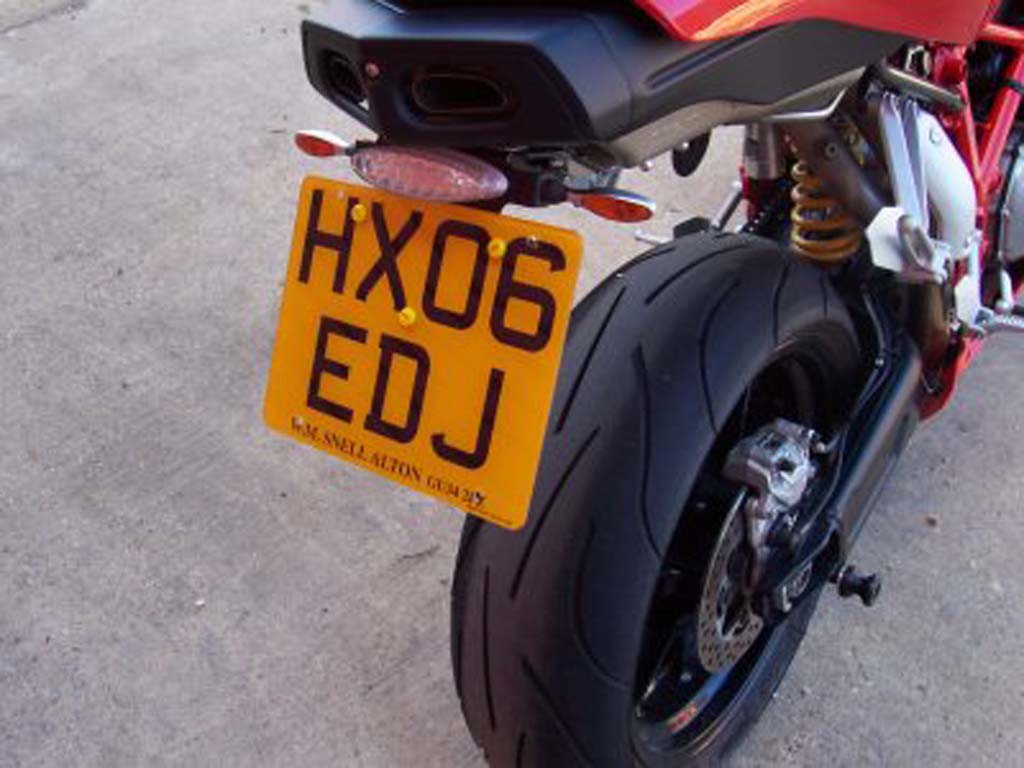 L/PLATE HOLDER DUC 749/ 999
